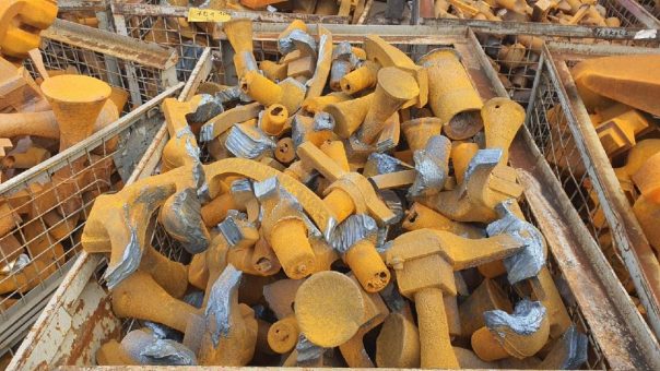 Sie wollen Altmetall oder sonstigen Schrott loswerden und wohnen in Oberhausen und Umgebung!