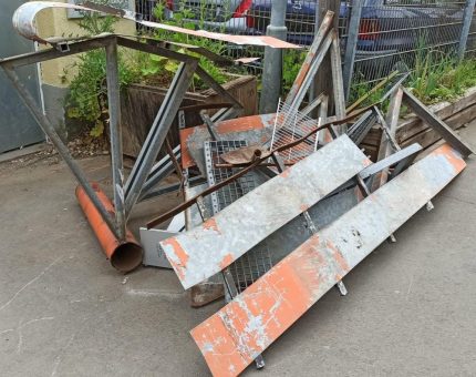 Wir Holen Ihre Schrott kostenlos ab in Ratingen Gutes Service mit Schrotthändler NRW