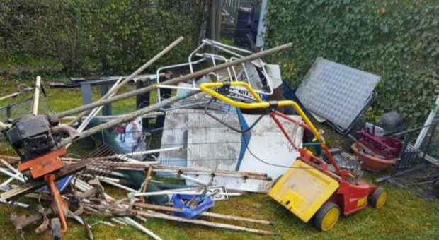 Unser Team aus mobilen Schrotthändlern holt Ihren Schrott in Dortmund kostenlos und ohne Aufwand für Sie ab.