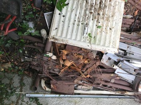 Sie wollen Altmetall oder sonstigen Schrott loswerden und wohnen in Dinslaken und Umgebung?