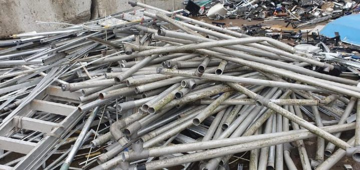 Unser Team aus mobilen Schrotthändlern holt Ihren Schrott in Leverkusen kostenlos und ohne Aufwand für Sie ab.