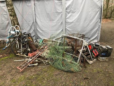 Wir Holen Ihre Schrott & Alteisen kostenlos ab in Neuss und Umgebung Schneller Service