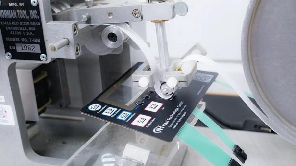 Abriebtest bei Folientastaturen