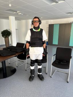 Exoskelett und GERT: Innovative Hilfsmittel entlasten  Pflegekräfte im Passauer Wolf Bad Griesbach