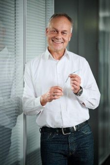 Dr. Thorsten Sieß erhält Aachener Ingenieurpreis für die kleinste Herzpumpe der Welt