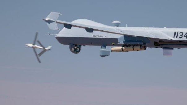 GA-ASI und AeroVironment starten zum ersten Mal eine Switchblade 600 von einem MQ-9A UAS im Flug