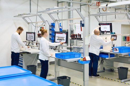 tepcon instructor: KI-Tool hilft bei der verständlichen Formulierung von Arbeitsanweisungen