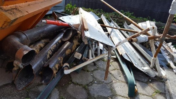 Schrottreste Aller Art werden beim Schrottabholung Bochum fachgerecht Entsorgt