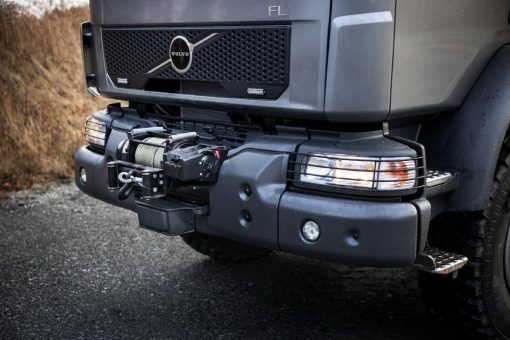 Volvo Trucks bringt aufgerüsteten Volvo FL 4×4 für anspruchsvolle Aufgaben auf den Markt