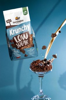 Zuckerarm-schokoladig und beerig: Mit zwei neuen Krunchys sorgt Barnhouse für Bio-Müsli-Vielfalt.