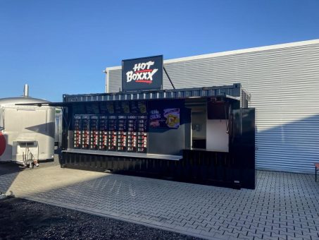 ROKA und Visionary Concepts machen Automatenkonzept HOTBOXXX mobil