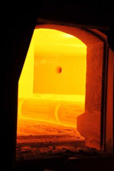 SMS group liefert Hubbalkenofen an Forjas Iraeta Heavy Industry