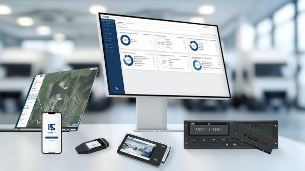 Busworld 2025: AUMOVIO zeigt VDO-Tachographenlösungen und neue Tools für Busflotten