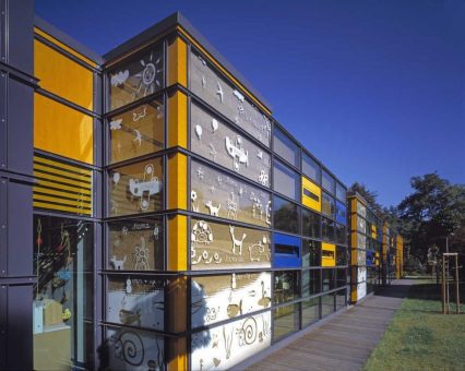 Glas für die Zukunft – wie moderne Verglasung Kinder schützt und inspiriert