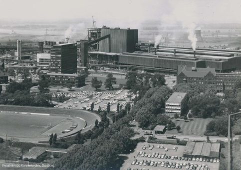 Jung geblieben: Oxygenstahlwerk von thyssenkrupp in Duisburg feiert 50-jähriges Jubiläum