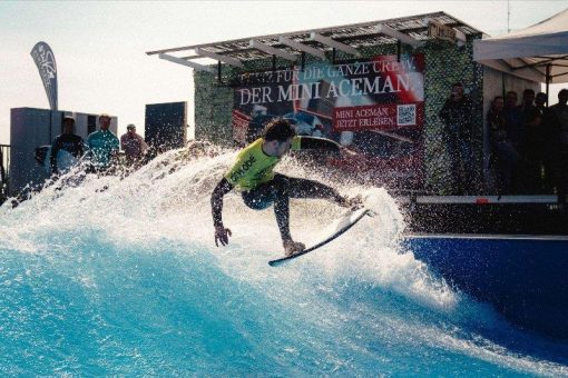 Perfekte Welle. Die 6. Deutsche Meisterschaft im Rapid Surfing begeistert in Freiburg: Valeska Schneider und Lennard Weinhold sind Deutsche Meister:innen