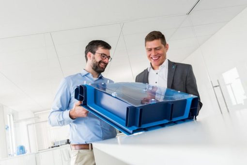 Wirtschaftliche E-Mobilität: thyssenkrupp stellt auf der Blechexpo 2017 ein gewichts- und kostenoptimiertes Batteriegehäuse zum Schutz der Fahrzeugbatterie vor