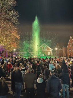 Krummhörn-Greetsiel: Eröffnung der 5. Krummhörner Lichtertage 2025