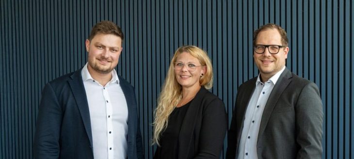 FLEXiCODE begrüßt EOS Partners als strategischen Wachstumspartner