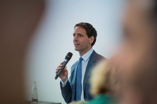 Städtische Kliniken laden zum Herztag 2025 ein: Experten des „Eli“ informieren über High-Tech-Medizin und Herz-Kreislauf-Vorsorge