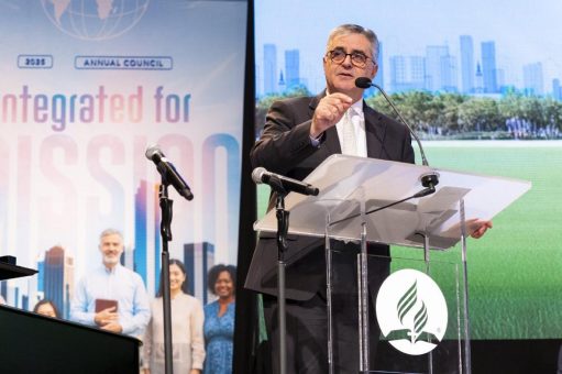 „Niemanden zurücklassen“: Präsident der adventistischen Weltkirchenleitung ruft zu Einheit trotz Unterschiedlichkeit auf