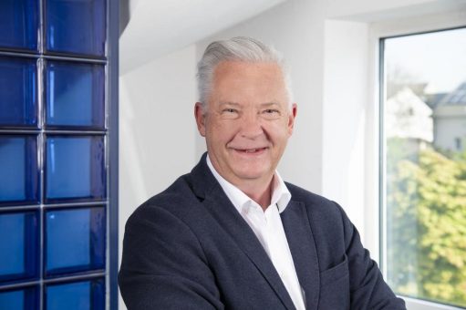 Klaus Behling verabschiedet sich nach über 29 Jahren bei VZM in den Ruhestand.