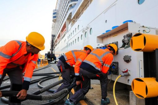 Zwei Schiffe der Kreuzfahrtsparte der MSC Group werden an zwei aufeinanderfolgenden Tagen an die Landstromanlage von Malta angeschlossen