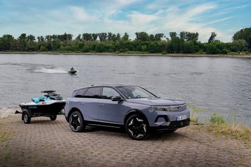 Elektro-Allradler mit Zugkraft: Der neue Opel Grandland Electric AWD