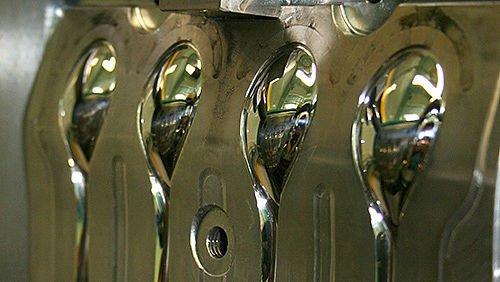 Skills for tools – der geprüfte Werkzeugmanager Spritzgießen