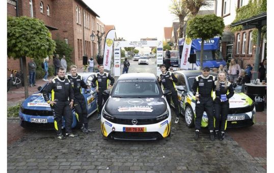 ADAC Opel Electric Rally Cup „powered by GSe“ 2025: Spannende Kämpfe beim elektrischen Rallye-Saisonstart