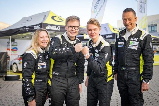 ADAC Opel Electric Rally Cup „powered by GSe“: Elektrisierendes Saisonfinale vor großer WM-Kulisse