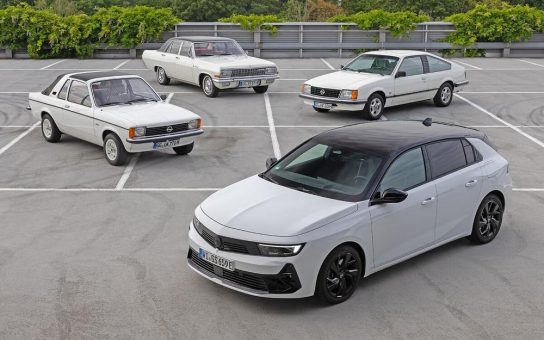 Die „weiße Flotte“ von Opel auf der 7. Klassik Tour Kronberg