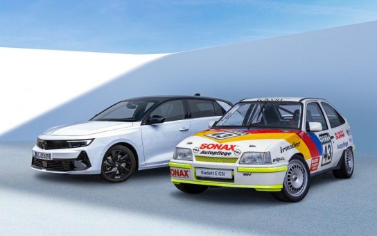 Rennleitung beim Oldtimer-Grand-Prix im Opel Astra GSe unterwegs