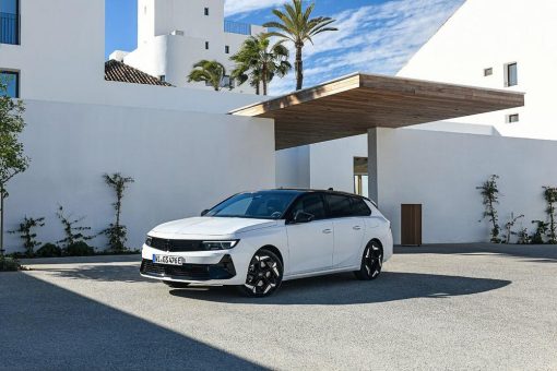Spitzen-Kombi: Neuer Opel Astra Sports Tourer GSe jetzt bestellbar