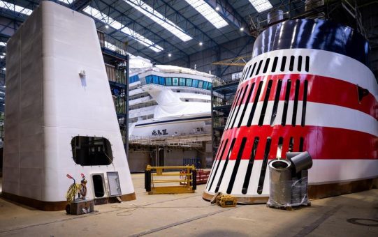 Kick-off für Forschungspro­jekt BIGBOND: Nachhaltige Klebtechnologi­en für maritime Großstrukturen