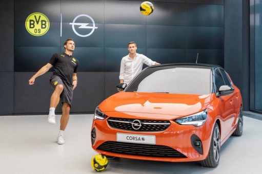 Opel startet mit seinen Partnern in die neunte Fußballsaison in Folge