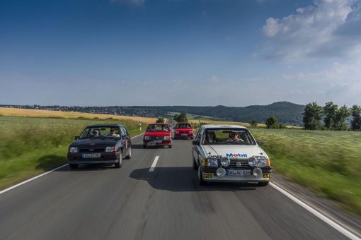 Rallye-Klassiker: Opel mit Corsa GSi und Co. auf der Oldtimerfahrt Hessen-Thüringen