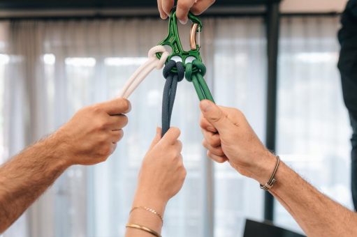 Nachfolge in der IT – Wie mittelständische Unternehmen den Generationenwechsel meistern