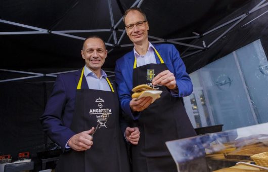 Heißer Jahresauftakt: Neuer Grandland X begeistert Besucher beim „Angrillen bei Opel“