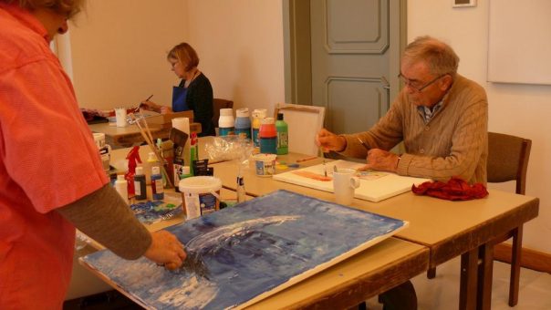 Fit und geistig angeregt ins neue Jahr. Die „Pomona – Akademie zur Jahreswende“ öffnet am 28. Dezember in Kloster Irsee ihre Pforten