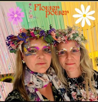 Krummhörn-Greetsiel: Kreativ-Workshop „Kleine Blütenzauberei“ im Lükko-Leuchtturm-Kinderhaus