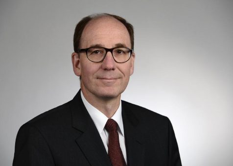 Dr. Rolf Glazinski wird Chefarzt der Neurologie an der Wicker Klinik