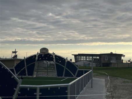Cuxhaven: Neue Multifunktionsanlage am Strandhaus Döse fertig gestellt