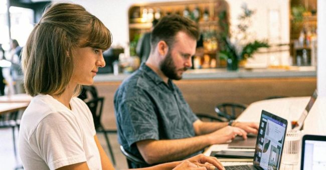 4 Schlüsselkompetenzen für den KI-gestützten Wandel