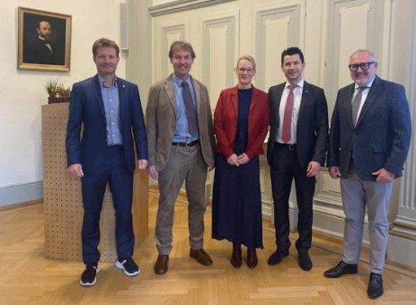 „Unsere Arbeit lebt vom Dialog“: erfolgreiches Psychiatrie-Symposium im Klinikum Christophsbad