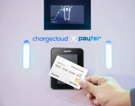 chargecloud und Payter kooperieren für AFIR-konforme Kreditkartenzahlung an Ladesäulen