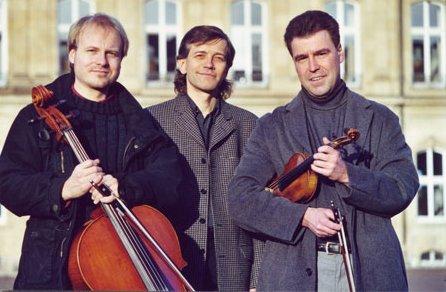 Weihnachtskonzert: das Philharmonische Klaviertrio Stuttgart am 26. Dezember im Kurhaus