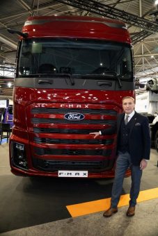 Ford Trucks International präsentiert neuen F-MAX und vollelektrischen F-LINE E auf der Solutrans 2025