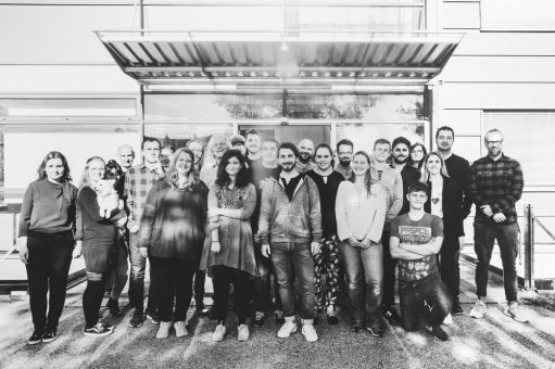 Buch- und Musikvertrieb Nova MD mit Rekordergebnis zum 20-jährigen Bestehen