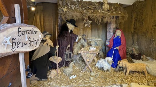 Herrenalber Heukrippe im Rathausgewölbe